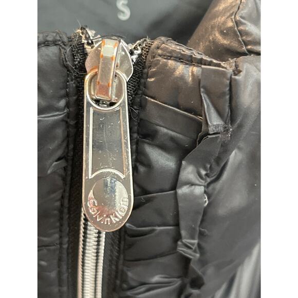 Calvin Klein Black Packable Down Puffer Jacket Size Small - Picture 11 of 12